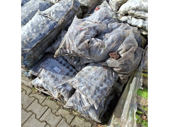 15x zak lavasteen a 17 liter redsun - afbeelding 6 van  6