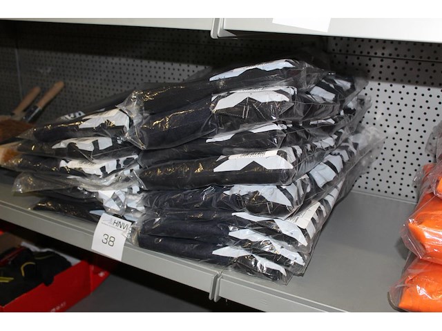 16 dassy sparx werkbroeken in diverse maten en uitvoeringen - afbeelding 2 van  3