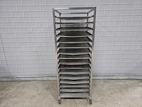 16 delige rvs afkoelwagen met 16 aluminium bakplaten
