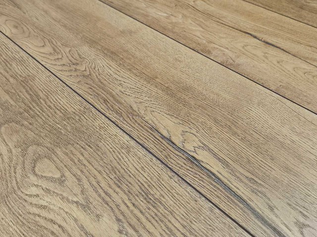 16 m2 laminaat plank - 1285 x 188 x 12 mm - afbeelding 1 van  3