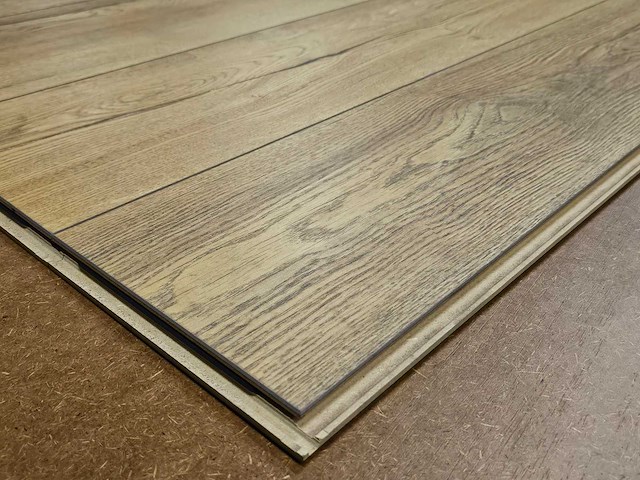 16 m2 laminaat plank - 1285 x 188 x 12 mm - afbeelding 2 van  3