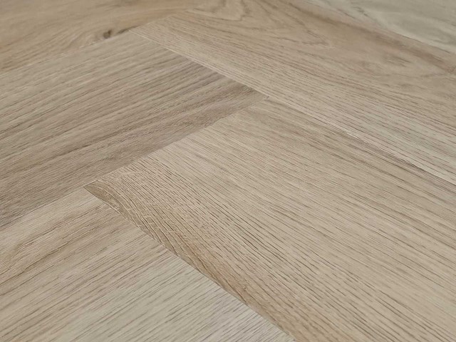 16 m2 pvc spc click visgraat - 750 x 150 x 4 mm - afbeelding 1 van  3