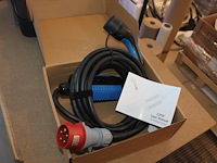 16 portable laadkabels 7 meter. cee32 rood naar type2. 22kw. - afbeelding 1 van  3