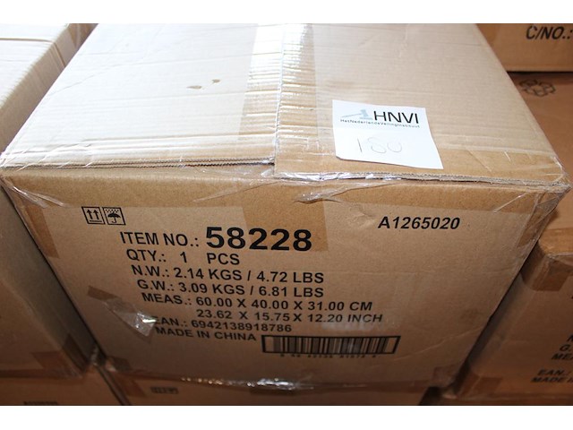 16 solarcovers in 14 dozen. diverse maten w.o. doorsnede 305 cm, 549 cm en 640 x 274 cm. - afbeelding 2 van  3
