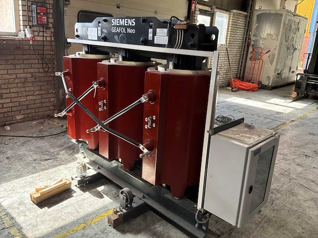 160 kva siemens transformator 20.000 / 420 volt - afbeelding 4 van  6