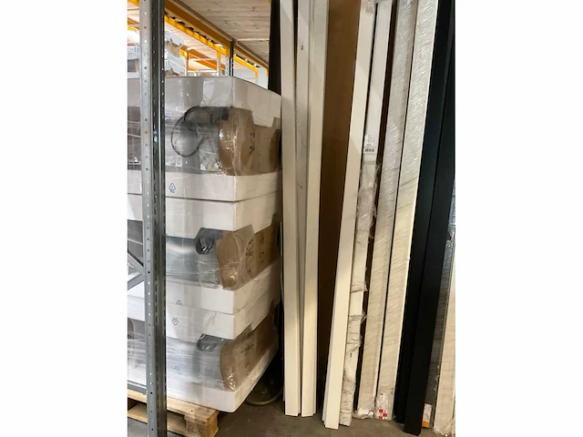 16030 mdf plint 70x12 mm (20x) - afbeelding 2 van  2