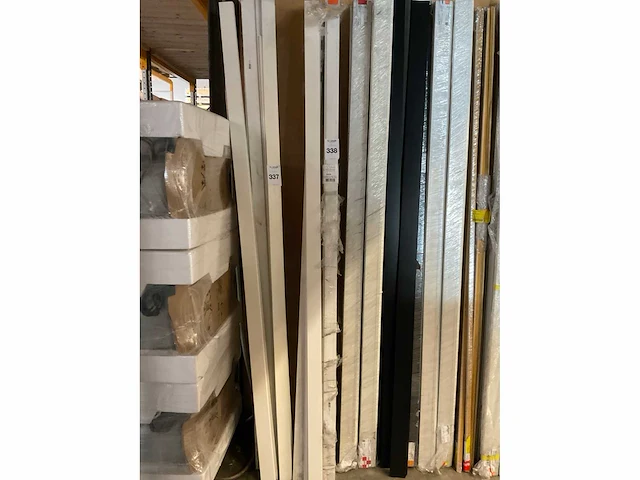 16030 mdf plint 70x12 mm (20x) - afbeelding 2 van  2