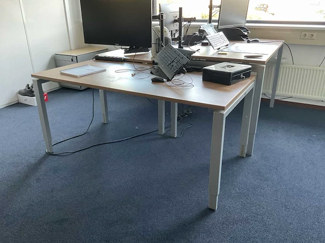 160x80cm bureautafel (3x) - afbeelding 1 van  4
