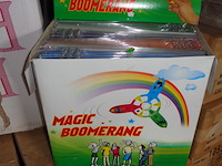 168x magic boomerang in display - afbeelding 1 van  3