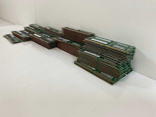 16gb ddr4 - mix model rams - check description (138x) - afbeelding 12 van  18
