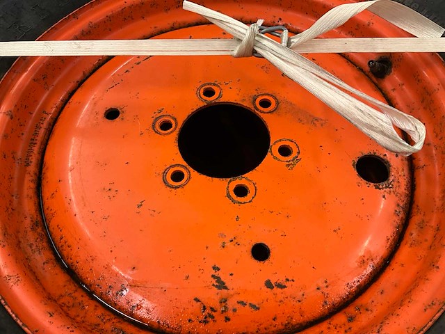 16x 8-16 minitractor band met velg - afbeelding 6 van  6