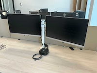 16x hp monitor met 8 dockingstations - afbeelding 1 van  15