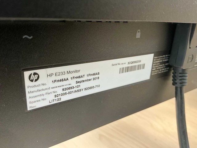 16x hp monitor met 8 dockingstations - afbeelding 9 van  15