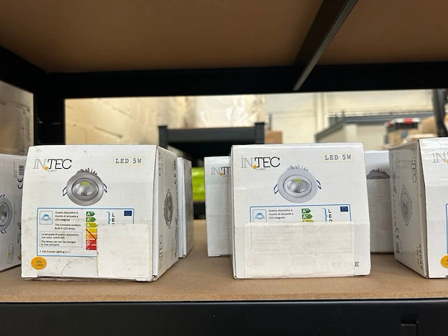 16x led verlichting w.o. led spot w.o. teco, intec - afbeelding 2 van  7