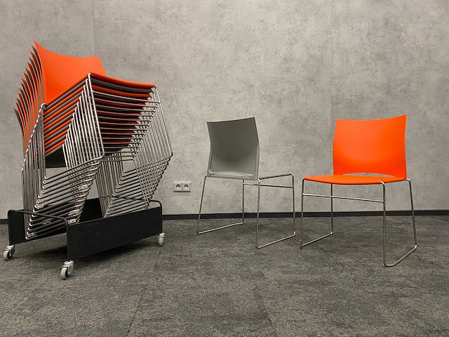 16x nestelbare kantinestoel met trolley - afbeelding 7 van  9