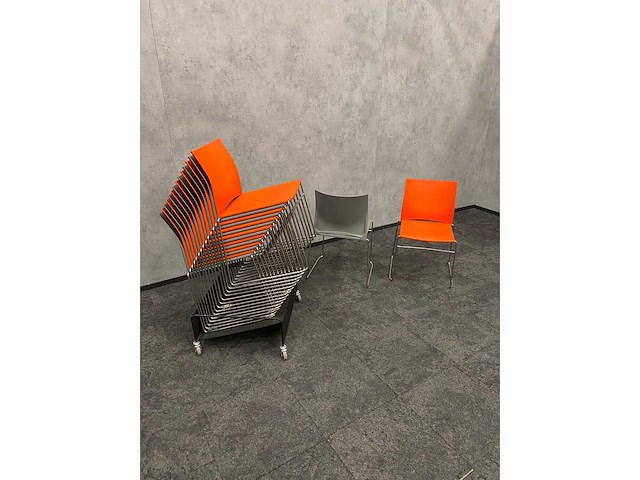 16x nestelbare kantinestoel met trolley - afbeelding 9 van  9