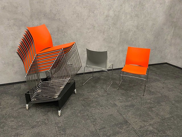16x nestelbare kantinestoel met trolley - afbeelding 8 van  9