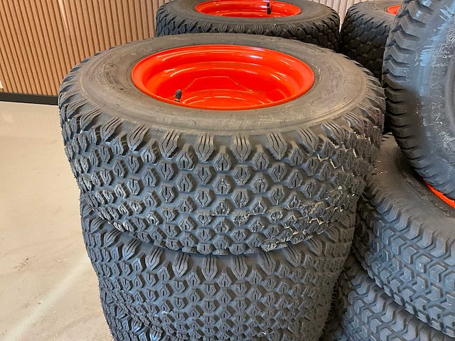 16x ongebruikt bridgestone gazonband met velg - afbeelding 5 van  8