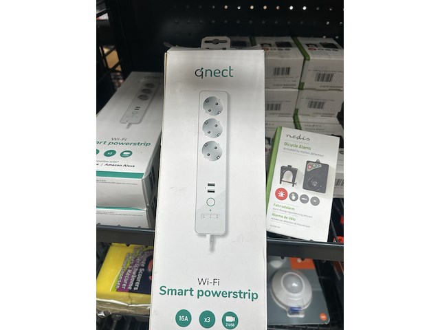 16x partij elektronica w.o. slimmer stekkerdoos w.o. nedis, qnect, dlink - afbeelding 3 van  7