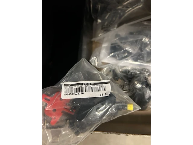 16x racefiets onderdelen en accessoires w.o. shimano, sram en vittoria - afbeelding 7 van  8