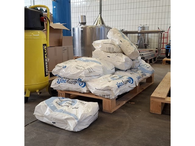 16x regeneratiezout tabletten amysoft - afbeelding 2 van  6