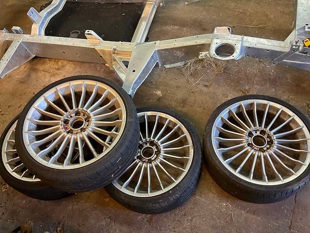 17” bbs velgenset 5x120 - michelin 245/30 zr 20 bandenset - afbeelding 1 van  7