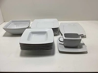 17-delig tafelservies - afbeelding 3 van  4