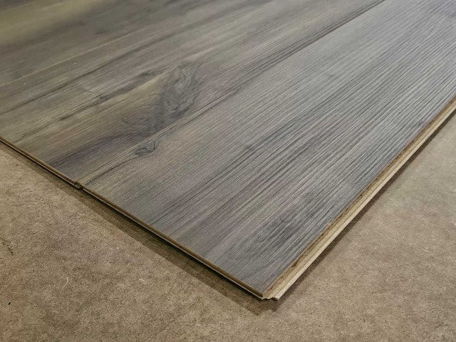17 m2 laminaat plank - 1285 x 192 x 8 mm - afbeelding 2 van  3