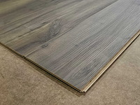17 m2 laminaat plank - 1285 x 192 x 8 mm - afbeelding 2 van  3
