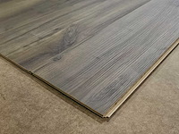 17 m2 laminaat plank - 1285 x 192 x 8 mm - afbeelding 2 van  3