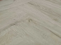 17 m2 pvc spc click visgraat met xps onderlaag - 610 x 150 x 5 mm - afbeelding 1 van  3