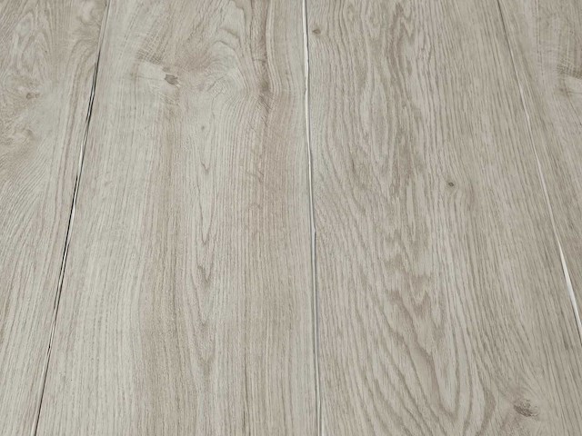 17 m2 pvc zelfklevend stroken - 1219 x 184 x 2,5 mm - afbeelding 1 van  2