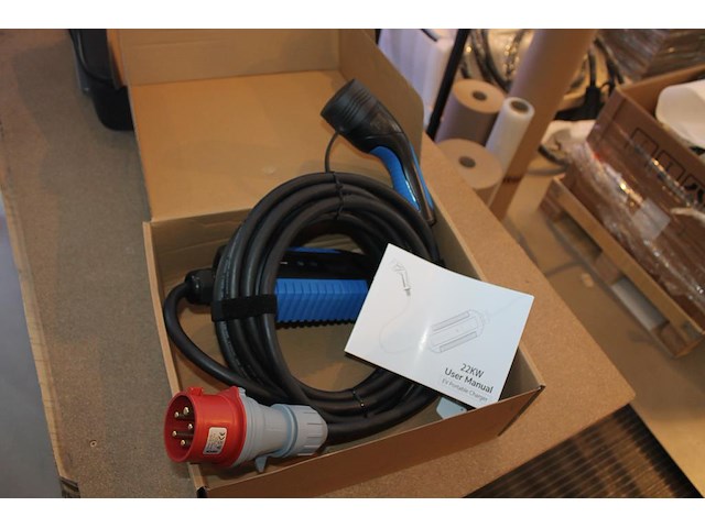 17 portable laadkabels 7 meter. cee32 rood naar type2. 22kw. - afbeelding 1 van  3