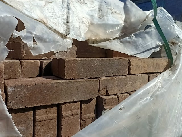 17x pallet gevelstenen - afbeelding 1 van  9