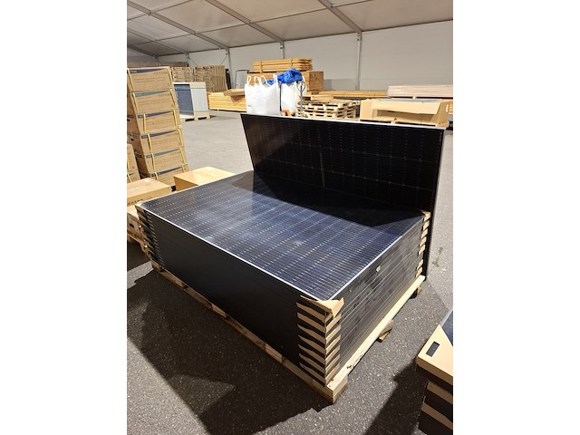 17x zonnepaneel longi, lr5-54hpb-410m - afbeelding 1 van  4