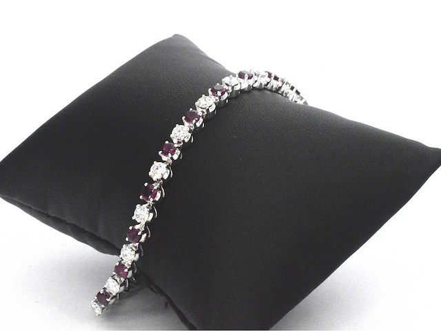 18 karaat gouden tennisarmband met diamanten en robijnen - afbeelding 4 van  4