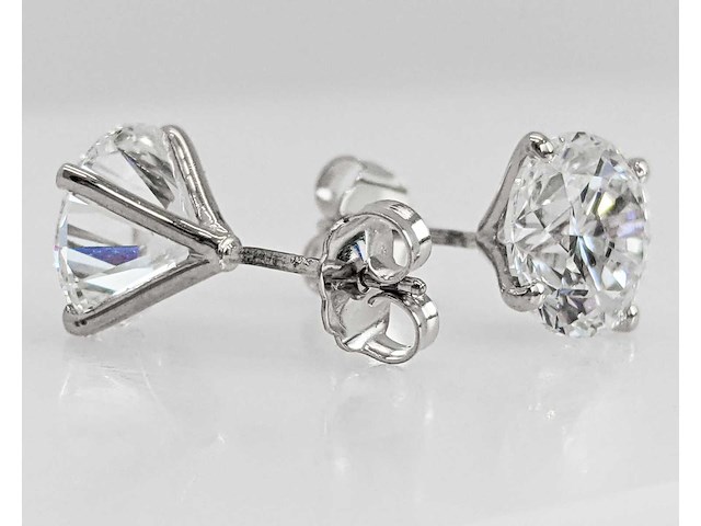 18 karaat witgouden oorstekers met 4,01 crt diamant - afbeelding 5 van  9