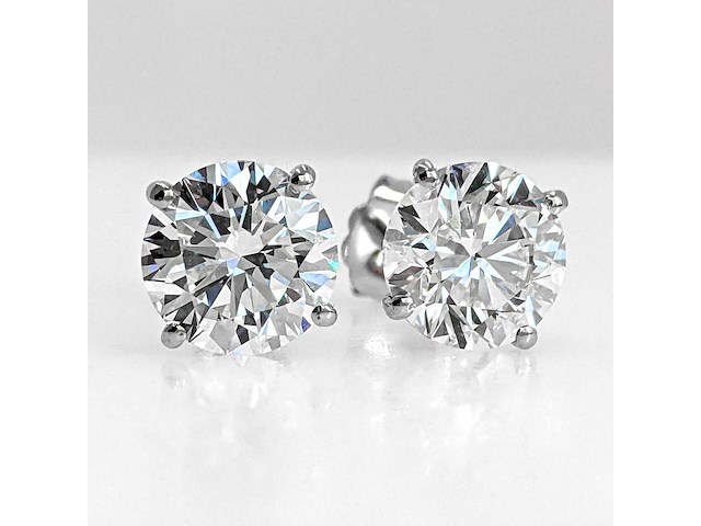 18 karaat witgouden oorstekers met 4,01 crt diamant - afbeelding 9 van  9