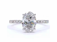 18 karaat witgouden ring met 2,46 ct. diamant