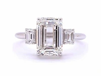 18 karaat witgouden ring met 3,56 ct. diamant