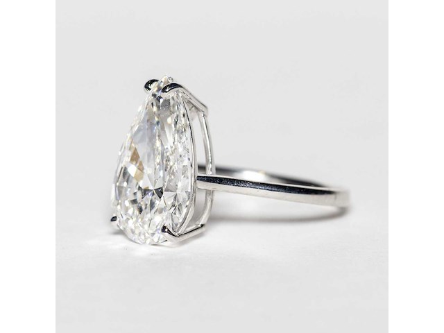 18 karaat witgouden ring met 5,01 crt. diamant - afbeelding 1 van  5