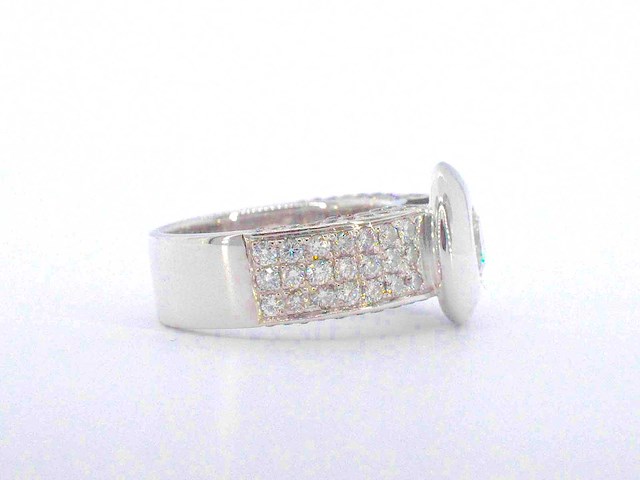 18 karaat witgouden ring met centrale briljant en pavé gezette briljanten - afbeelding 7 van  9