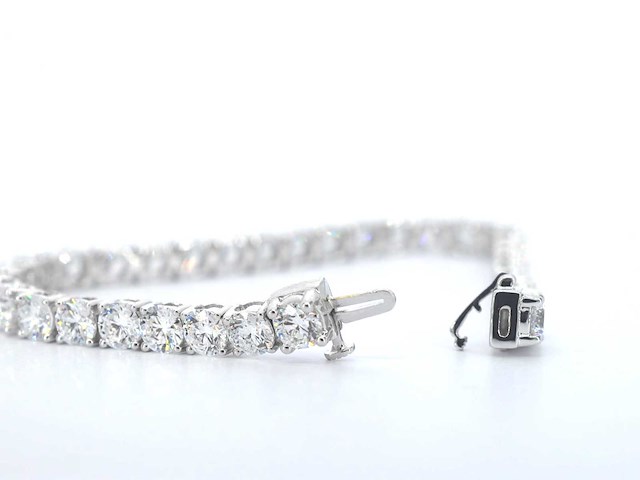 18 karaat witgouden tennisarmband met briljant geslepen diamanten 18 carat - afbeelding 5 van  6