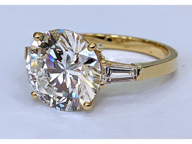 18 krt gouden ring met diamant 6,44 crt - afbeelding 3 van  9