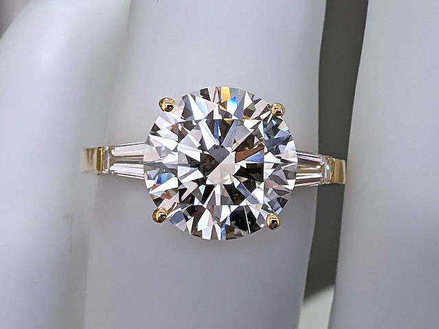 18 krt gouden ring met diamant 6,44 crt - afbeelding 5 van  9