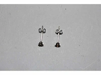 18 kt witgouden oorbel met natuurlijke diamant - afbeelding 2 van  4