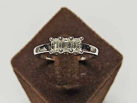 18 kt witgouden ring met natuurlijke diamant - afbeelding 1 van  6