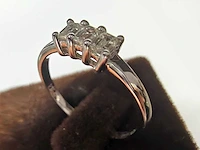 18 kt witgouden ring met natuurlijke diamant - afbeelding 2 van  6
