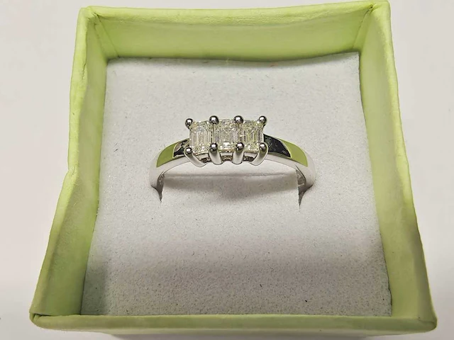 18 kt witgouden ring met natuurlijke diamant - afbeelding 4 van  6