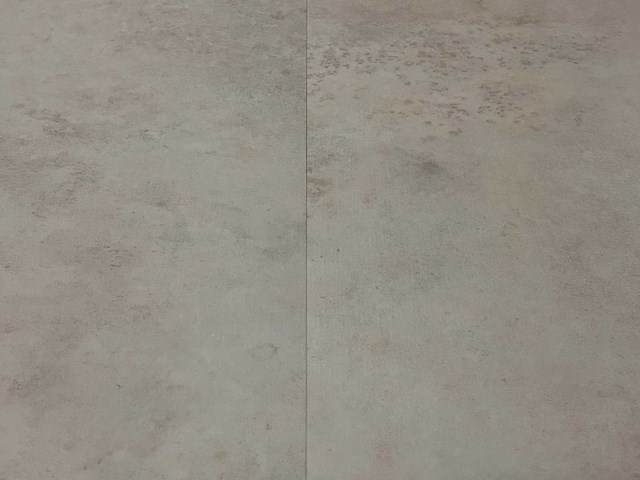 18 m2 pvc click tegel - 730 x 399 x 5,7 mm - afbeelding 1 van  3